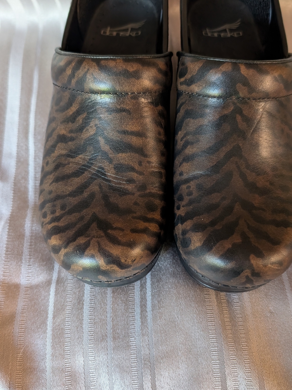Dansko Women's Animal Print Clogs Size 37/6.5